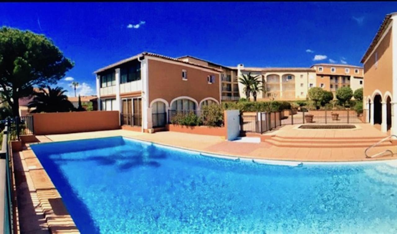 Petit Port Apartment Cogolin Exterior photo
